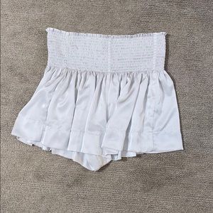 silver koch shorts size large